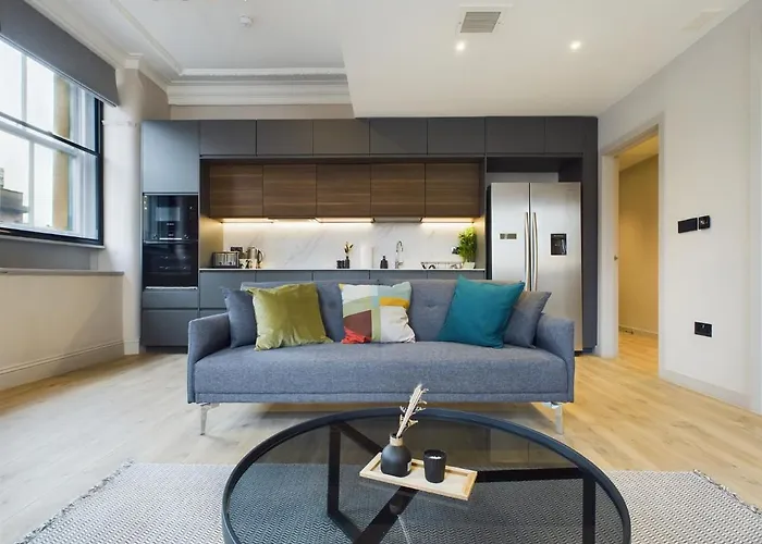 Classy 2Bedroom City Centre Apt