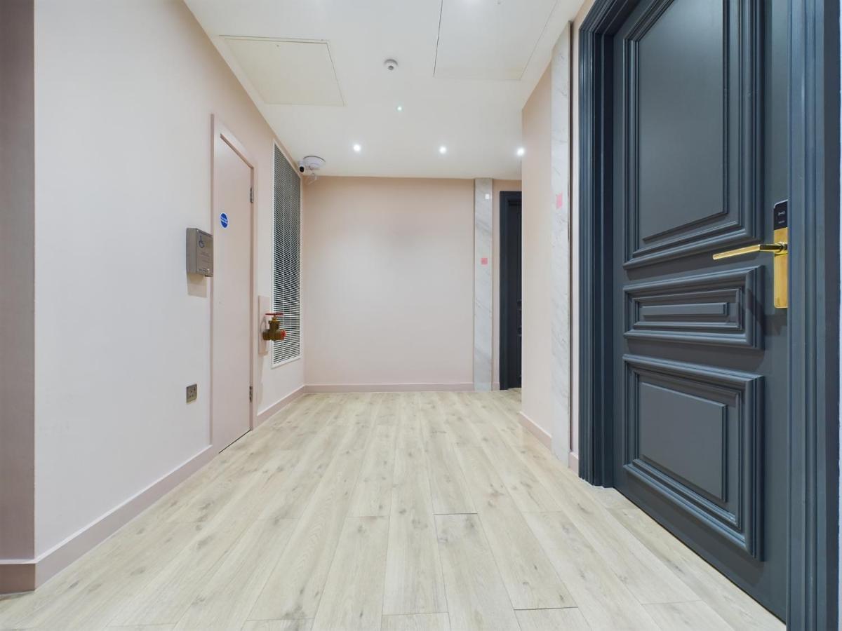 Classy 2bedroom Centre Apartment